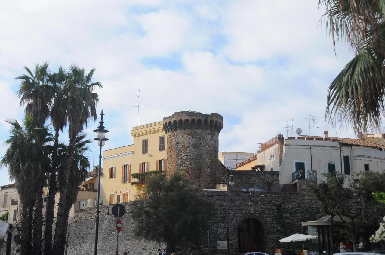 Incantevole Casa Sul Mare Vicino A Roma Nettuno Exteriör bild