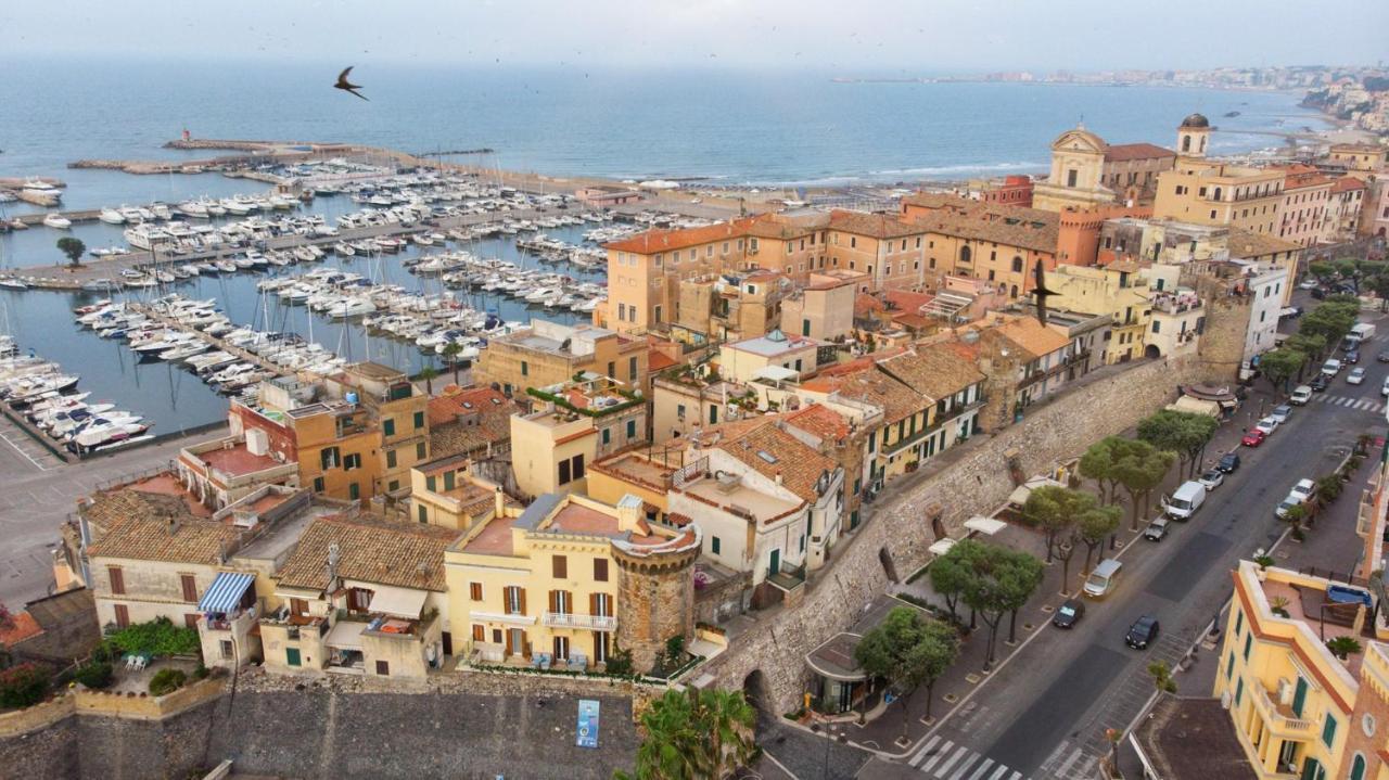 Incantevole Casa Sul Mare Vicino A Roma Nettuno Exteriör bild