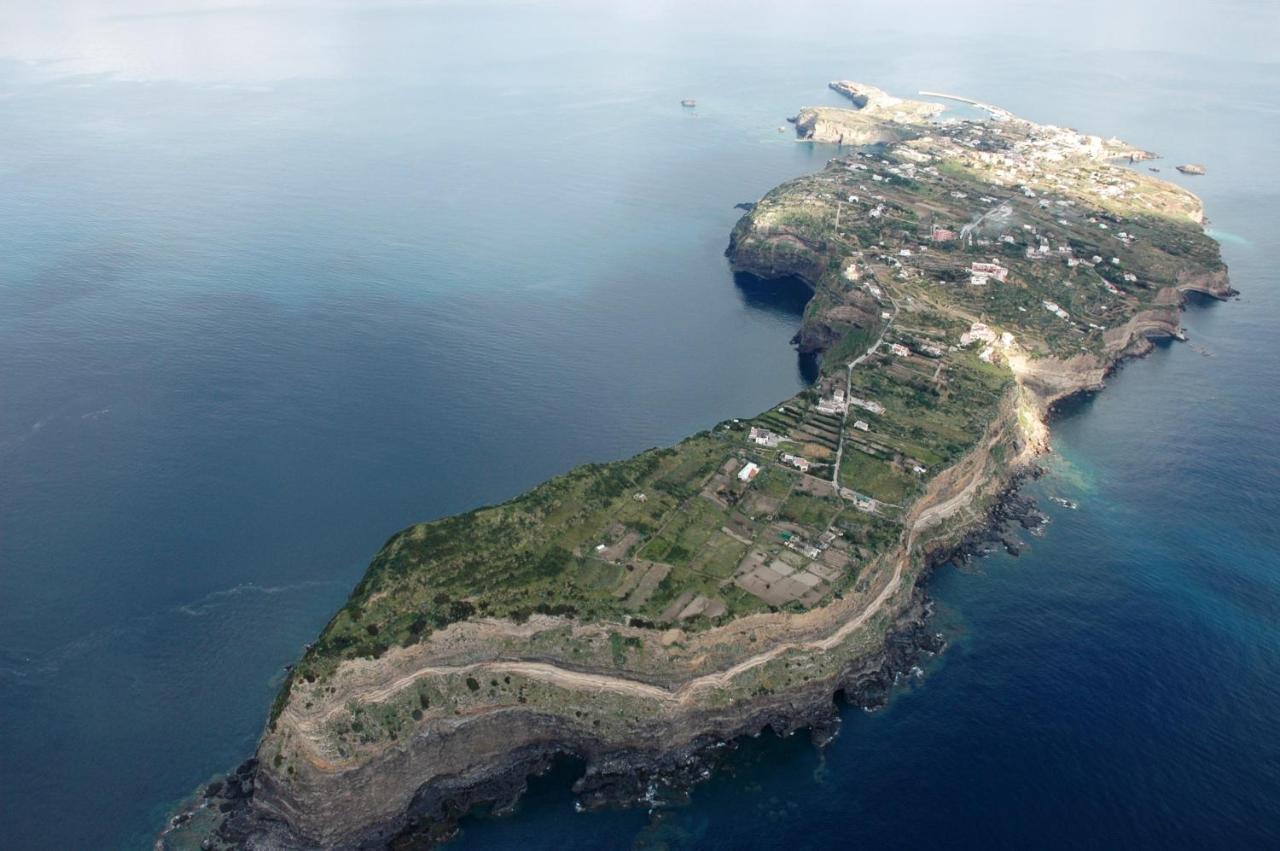 Incantevole Casa Sul Mare Vicino A Roma Nettuno Exteriör bild