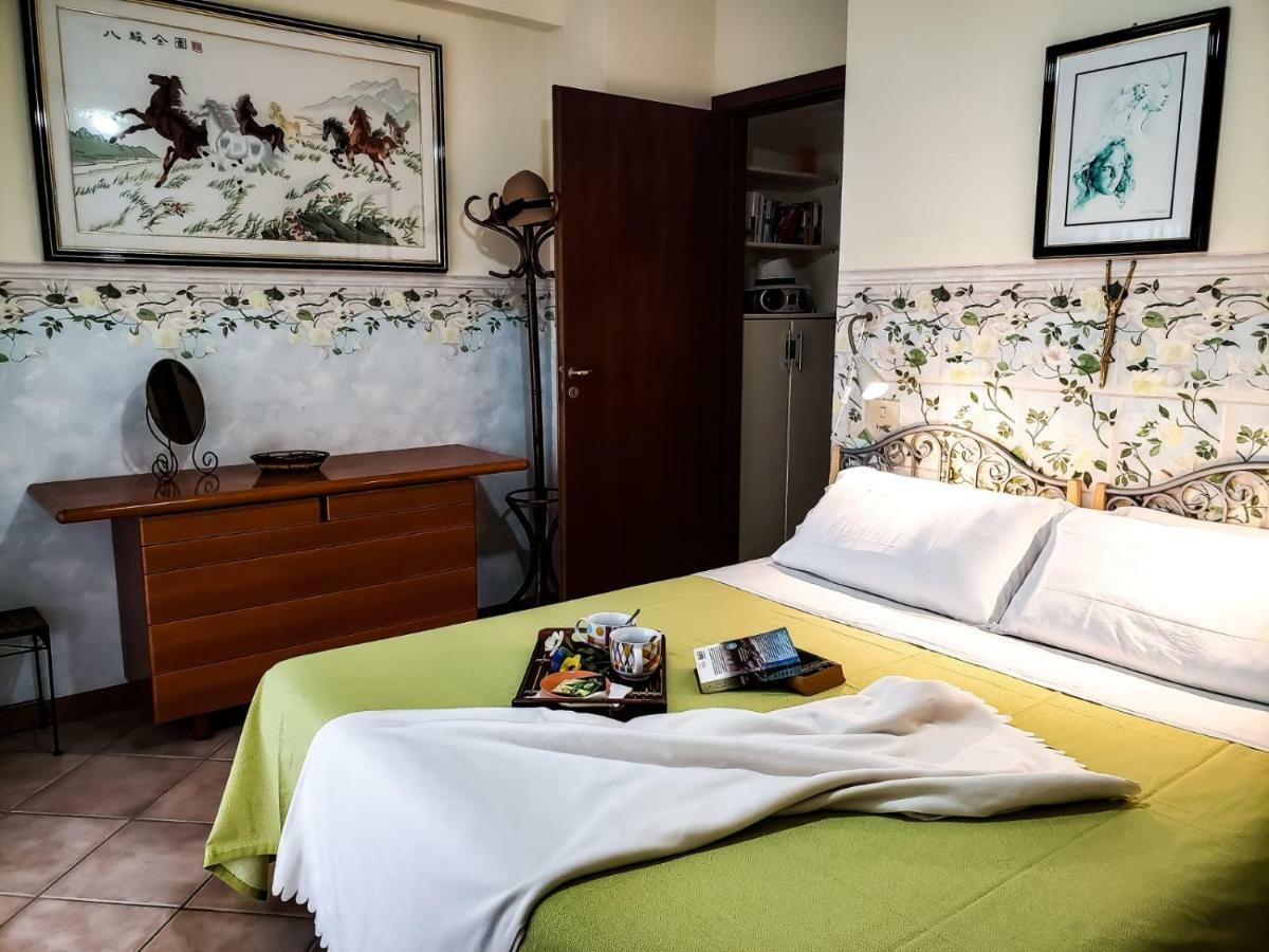 Incantevole Casa Sul Mare Vicino A Roma Nettuno Exteriör bild
